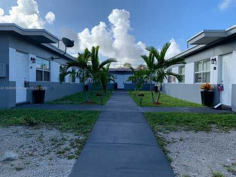 2300 Douglas St, Hollywood, FL 33020