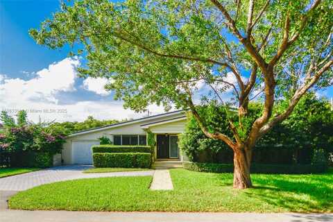3615 Riviera Ct, Coral Gables, FL 33134