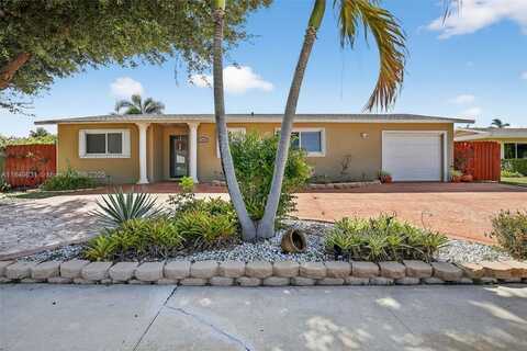 1700 NW 111th Ave, Pembroke Pines, FL 33026