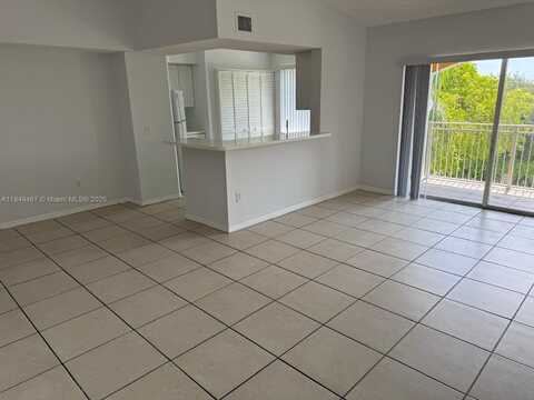 165 NW 96th Ter, Pembroke Pines, FL 33024