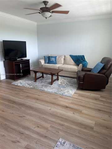 4027 Swansea B, Deerfield Beach, FL 33442