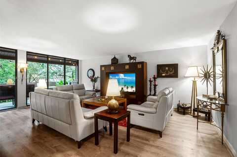 101 SW 96th Ter, Plantation, FL 33324