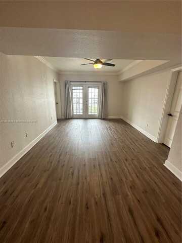 202 E South Street, Orlando, FL 32801
