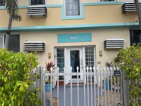 637 12th St, Miami Beach, FL 33139