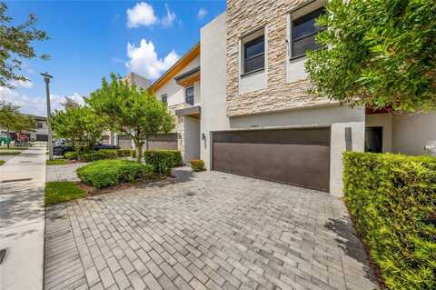7868 NW 104th Ct, Doral, FL 33178