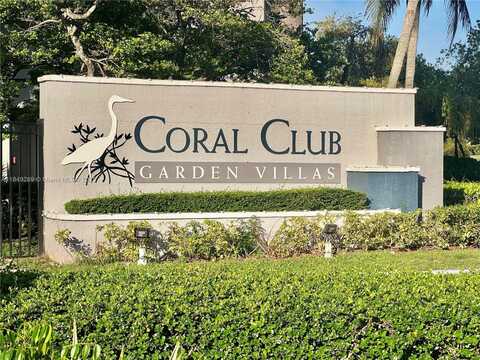 15067 SW 103rd Ter, Miami, FL 33196