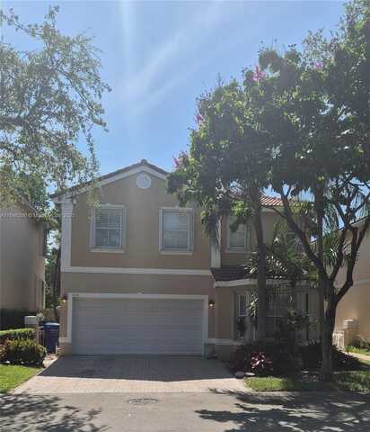 1810 Sweetbay Way, Hollywood, FL 33019