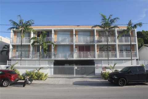 450 SW 3rd St, Miami, FL 33130