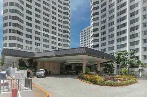 801 Brickell Bay Dr, Miami, FL 33131