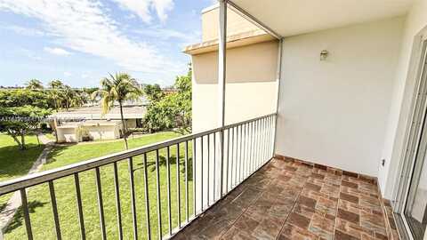 1450 NE 191st St, Miami, FL 33179