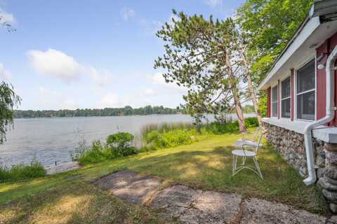 N11113 Newton Lake Rd, Athelstane, WI 54104