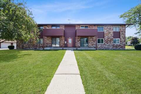 10345 W Whitnall Edge Dr, Franklin, WI 53132