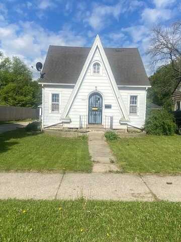 5853 N 40th St, Milwaukee, WI 53209