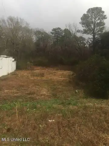 3705 Terry Road, Jackson, MS 39212