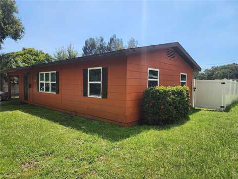 1118 60TH AVENUE N, Saint Petersburg, FL 33703