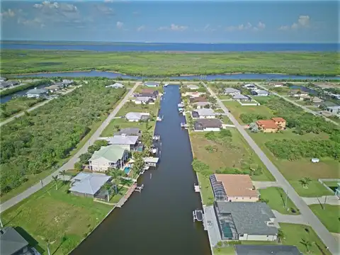 15482 MEACHAM CIRCLE, PORT CHARLOTTE, FL 33981