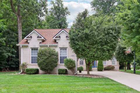 7701 Black Walnut Drive, Avon, IN 46123