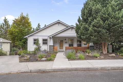 2571 NW Monterey Pines Drive, Bend, OR 97703