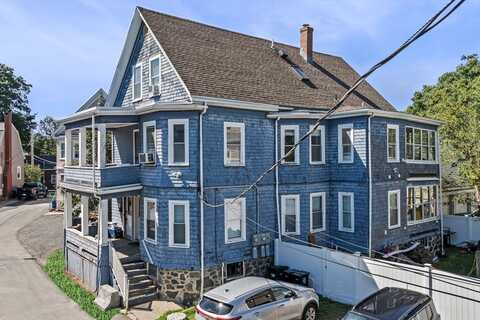 4 Valley Rd, Swampscott, MA 01907