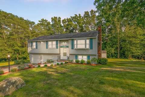 90 Adams Ave, Methuen, MA 01844