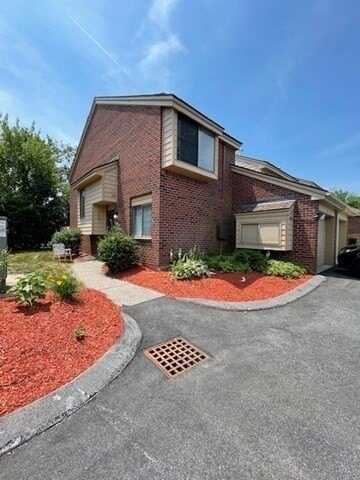 40 Elderwood Dr, Stoughton, MA 02072