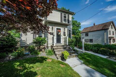 313 Humphrey Street, Lowell, MA 01850