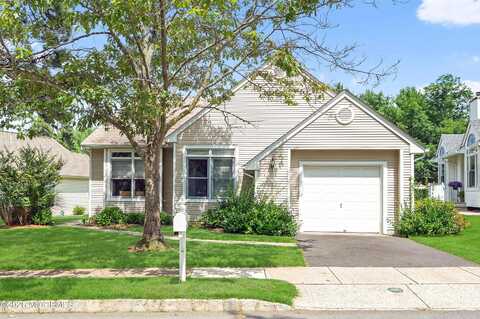 12 Springlawn Drive, Lakewood, NJ 08701