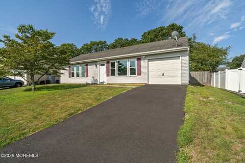 109 Schooner Avenue, Barnegat, NJ 08005