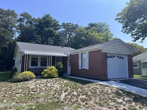 56 Constitution Boulevard, Whiting, NJ 08759