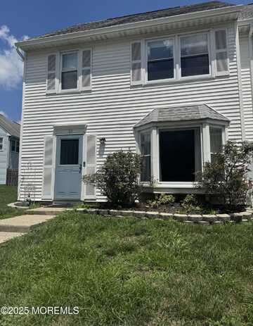 30 Shilling Way, Jackson, NJ 08527