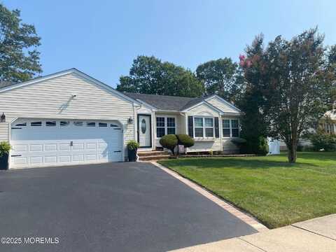 16 Cove Street, Barnegat, NJ 08005