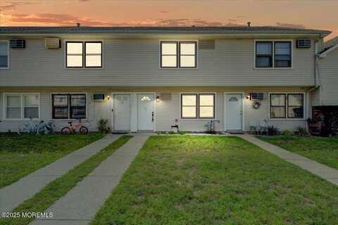 82 Sawmill Road, Brick, NJ 08724