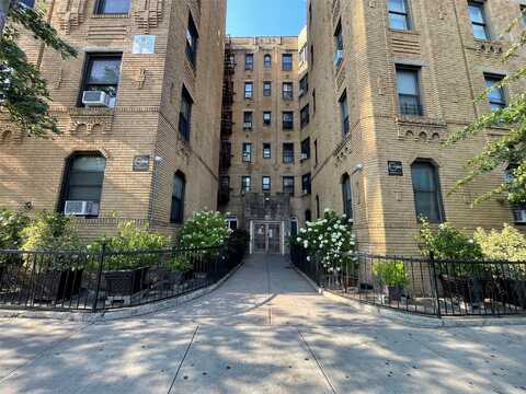 897 Empire Boulevard, Brooklyn, NY 11213