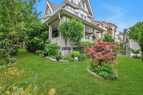 88-38 191st Street, Hollis, NY 11423