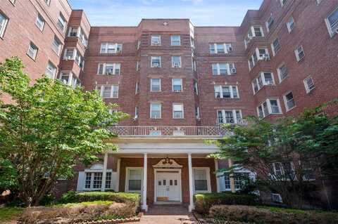 8449 168th Street, Jamaica, NY 11432