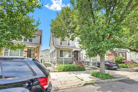 77-14 162nd Street, Fresh Meadows, NY 11366