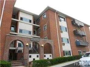 900 Midland Avenue, Yonkers, NY 10704