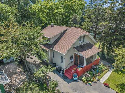 14 Gilbert Street, Patchogue, NY 11772