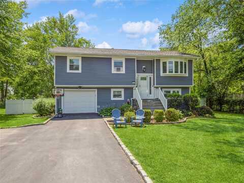 91 Sutton Park Road, Poughkeepsie, NY 12603
