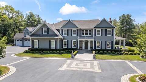 365 Split Rock Road, Syosset, NY 11791