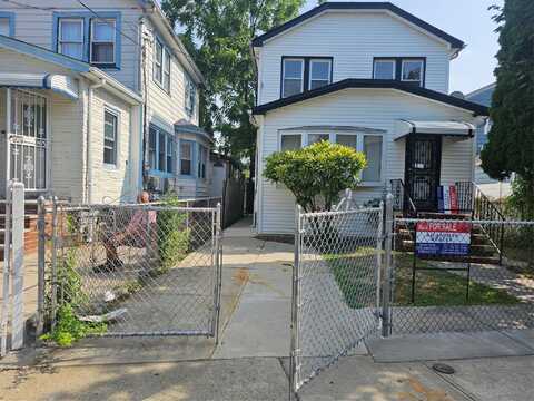 182-10 141 Avenue, Springfield Gardens, NY 11413