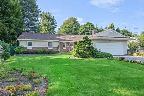 1191 5th Avenue, East Northport, NY 11731