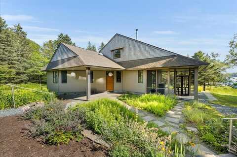 183 Davis Farm Road, Deer Isle, ME 04627