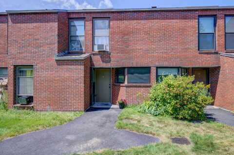 20 Juniper Lane, Westbrook, ME 04092