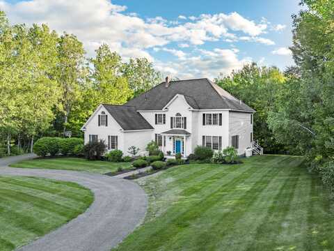 70 Wintergreen Way, Brewer, ME 04412