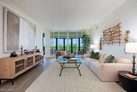 8990 Bay Colony, NAPLES, FL 34108