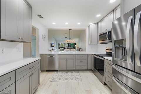 5708 Deauville, NAPLES, FL 34112
