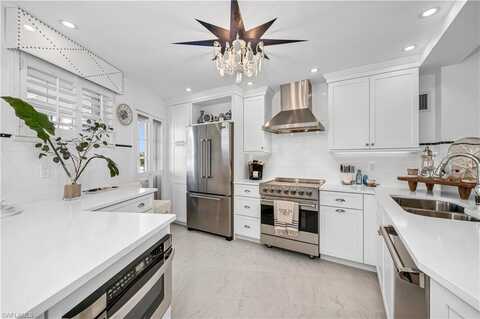 2401 Gulf Shore, NAPLES, FL 34103