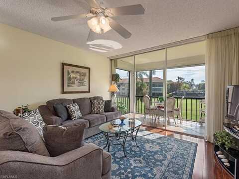1087 Forest Lakes, NAPLES, FL 34105
