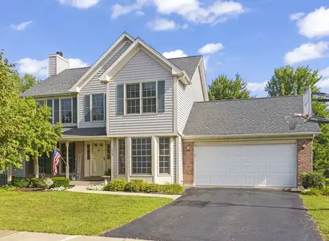 129 Devonshire Drive, DeKalb, IL 60115